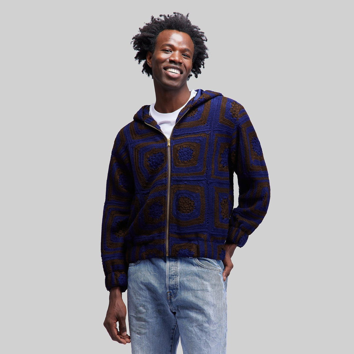Sweat à capuche en crochet