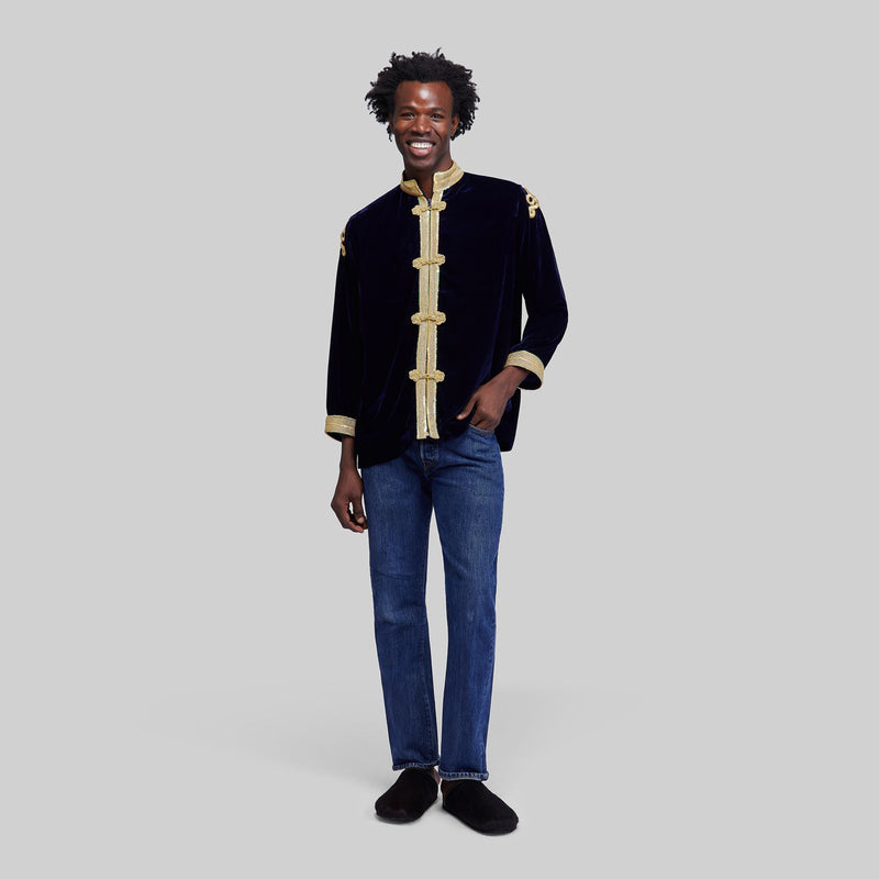 Kaftan en velours avec bordure dorée