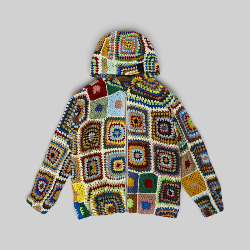 Sweat à capuche en crochet