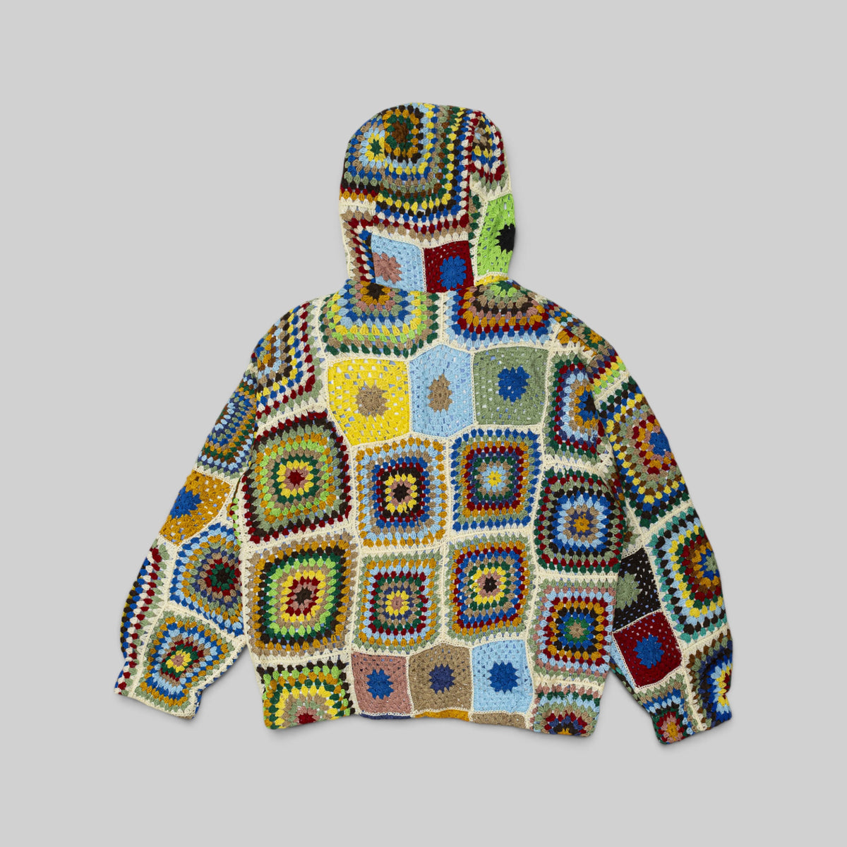 Sweat à capuche en crochet