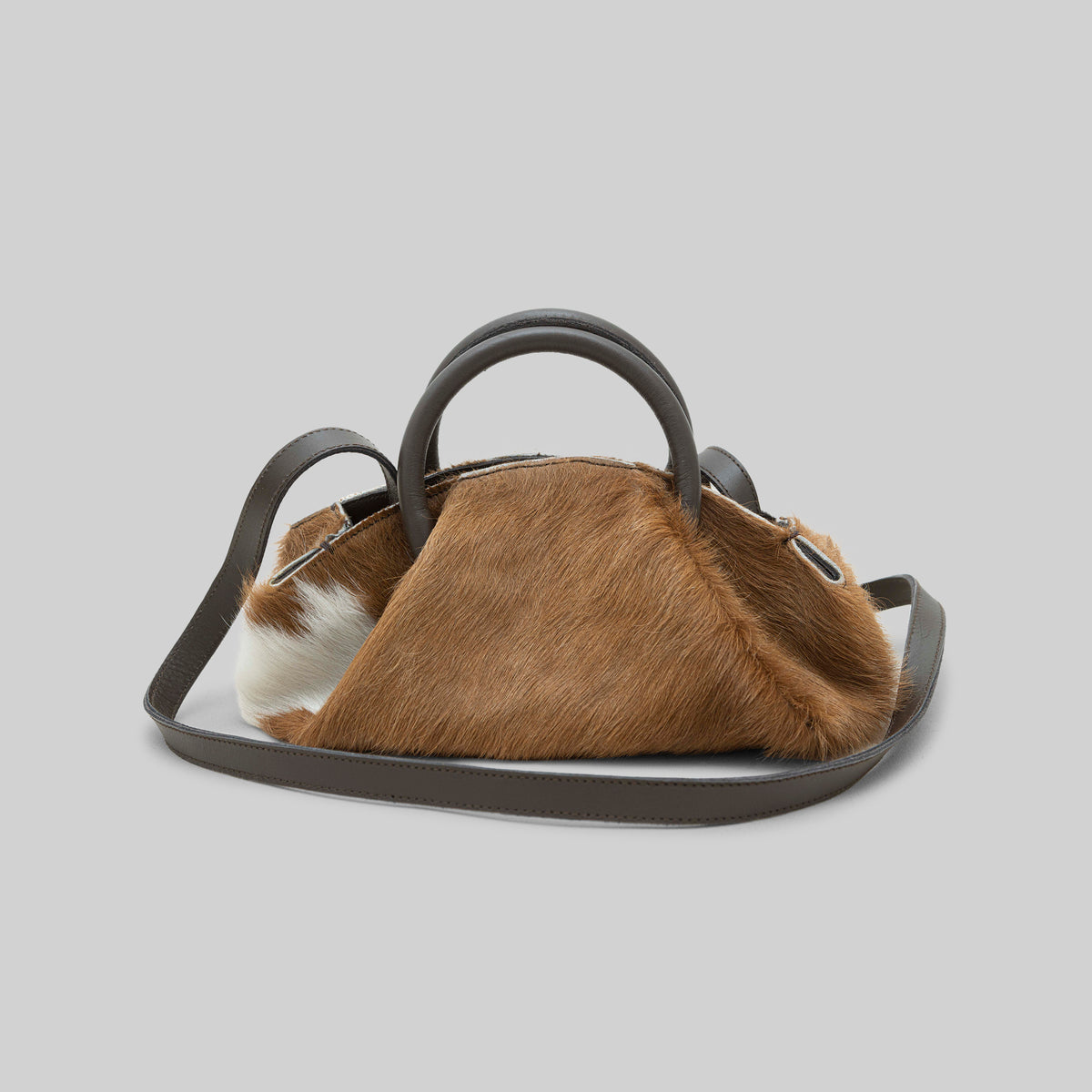 Sac en cuir de vachette petit format — Point de vente
