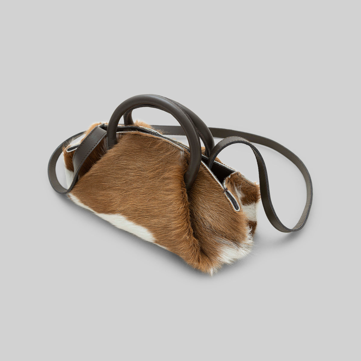 Sac en cuir de vachette petit format — Point de vente