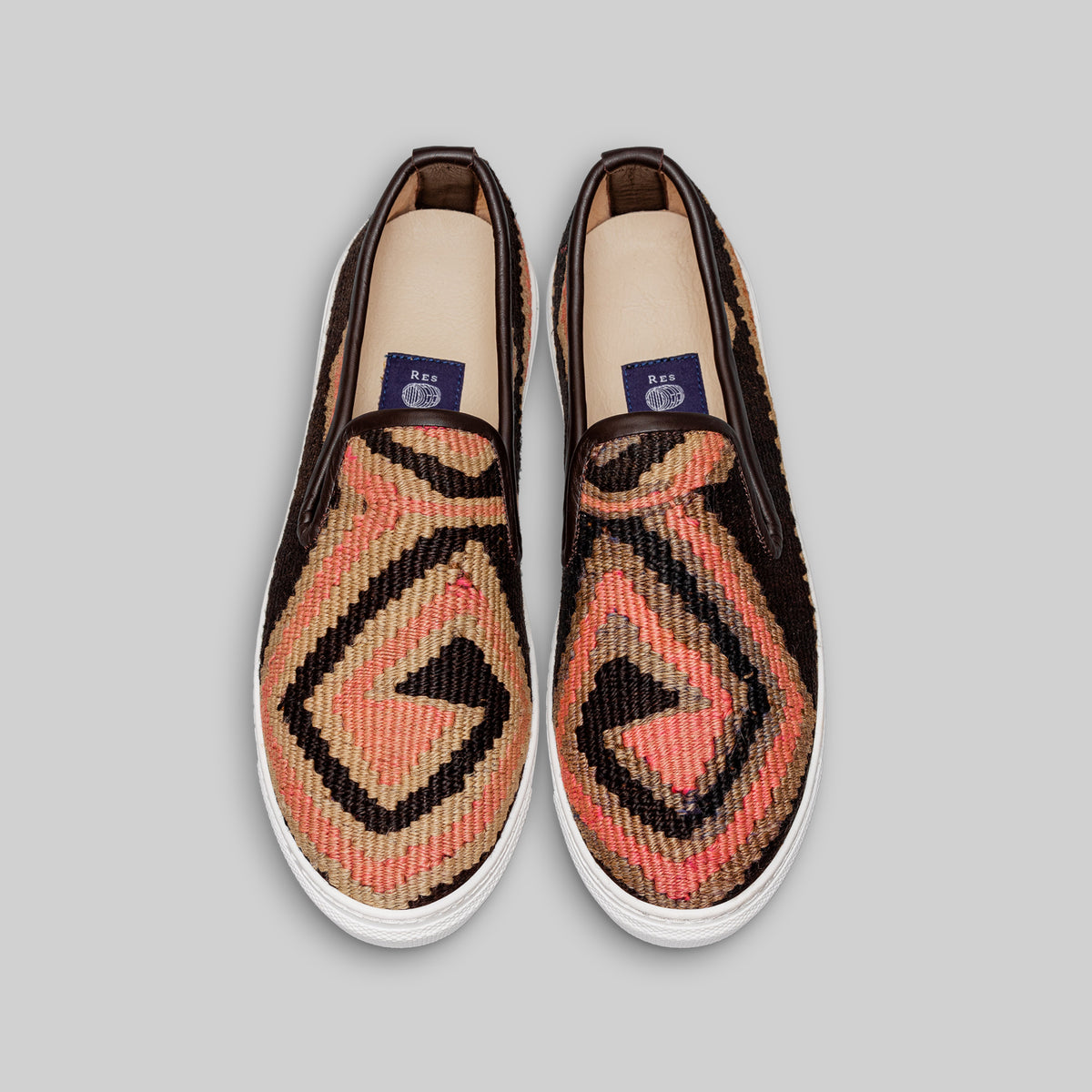 Men's Kilim Sneaker Size 41